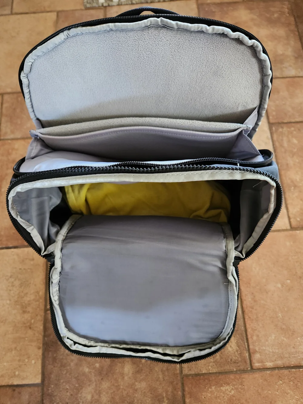 The North Face Men's Grey & Black Kaban 2.0 Backpack